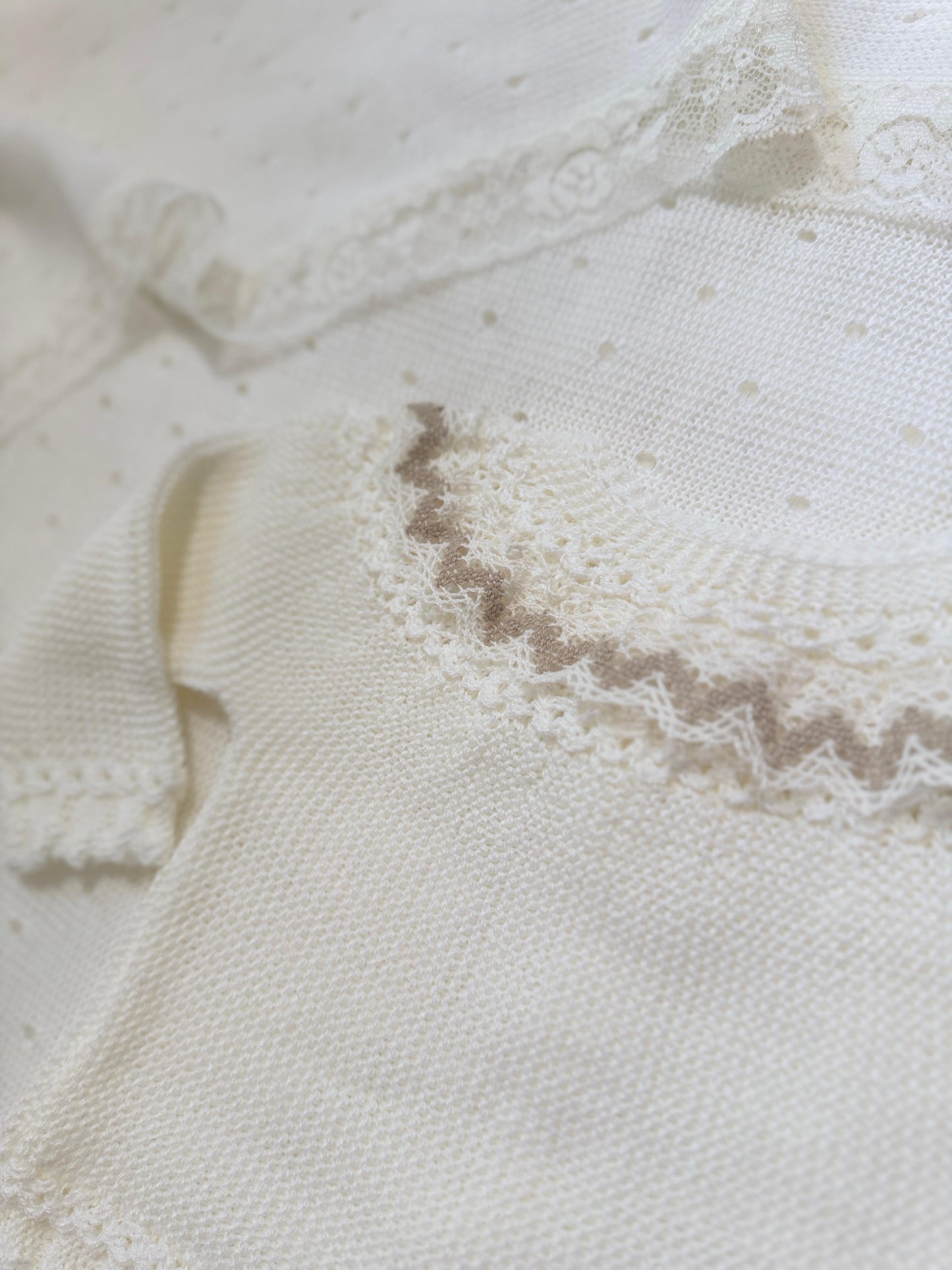 Lucian Set - White & Beige