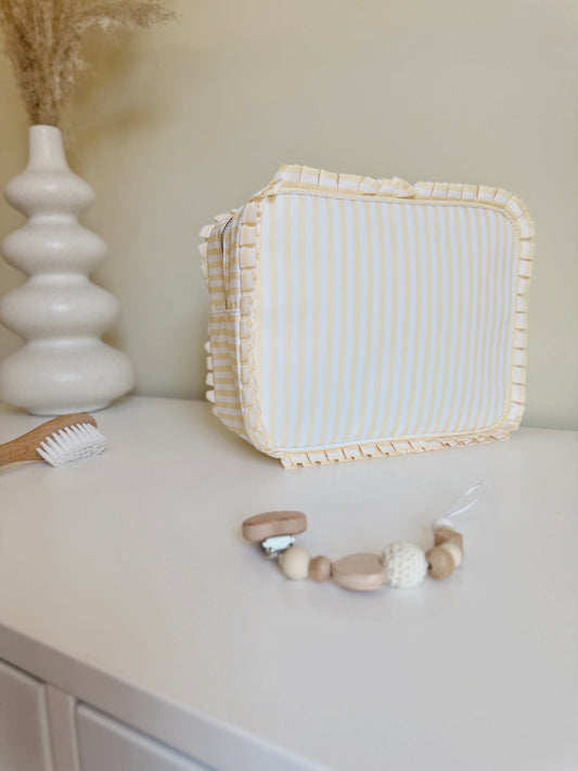 Lucciana Pouch - Yellow