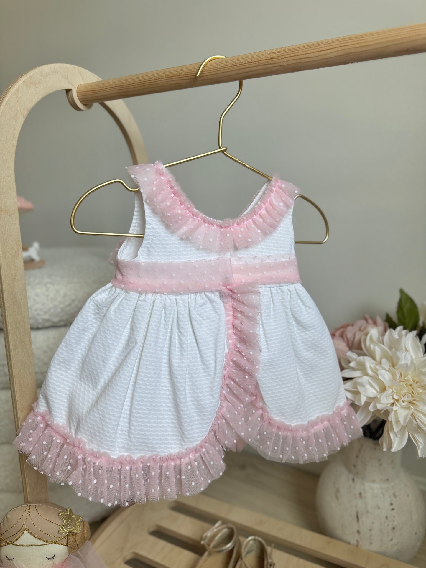 Ava Dress - White & Light Pink