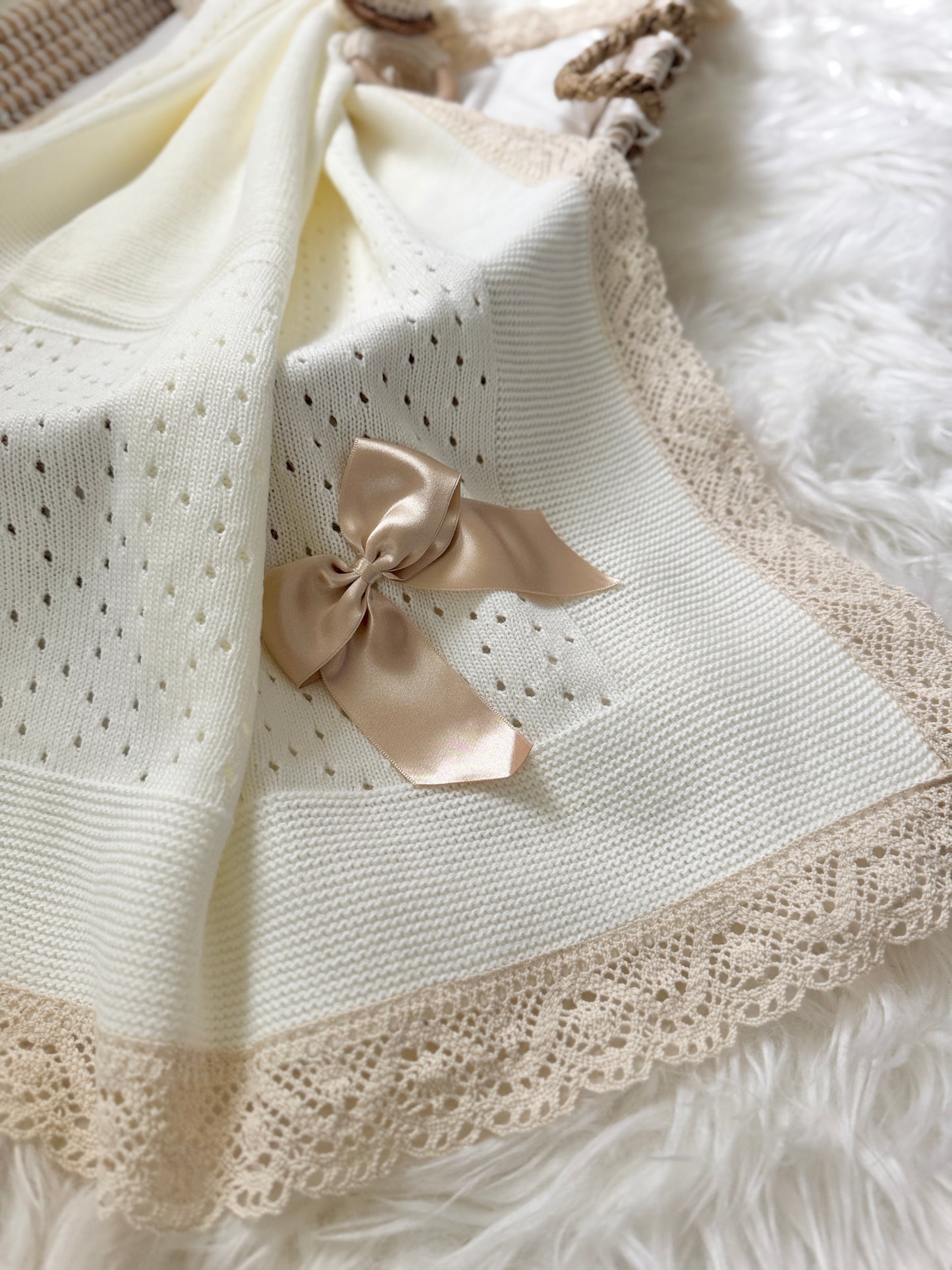 Thalia Blanket - Cream/ Champagne
