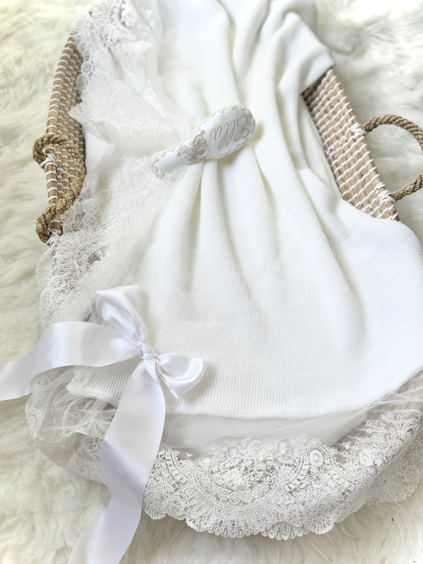 Victoria Blanket - White