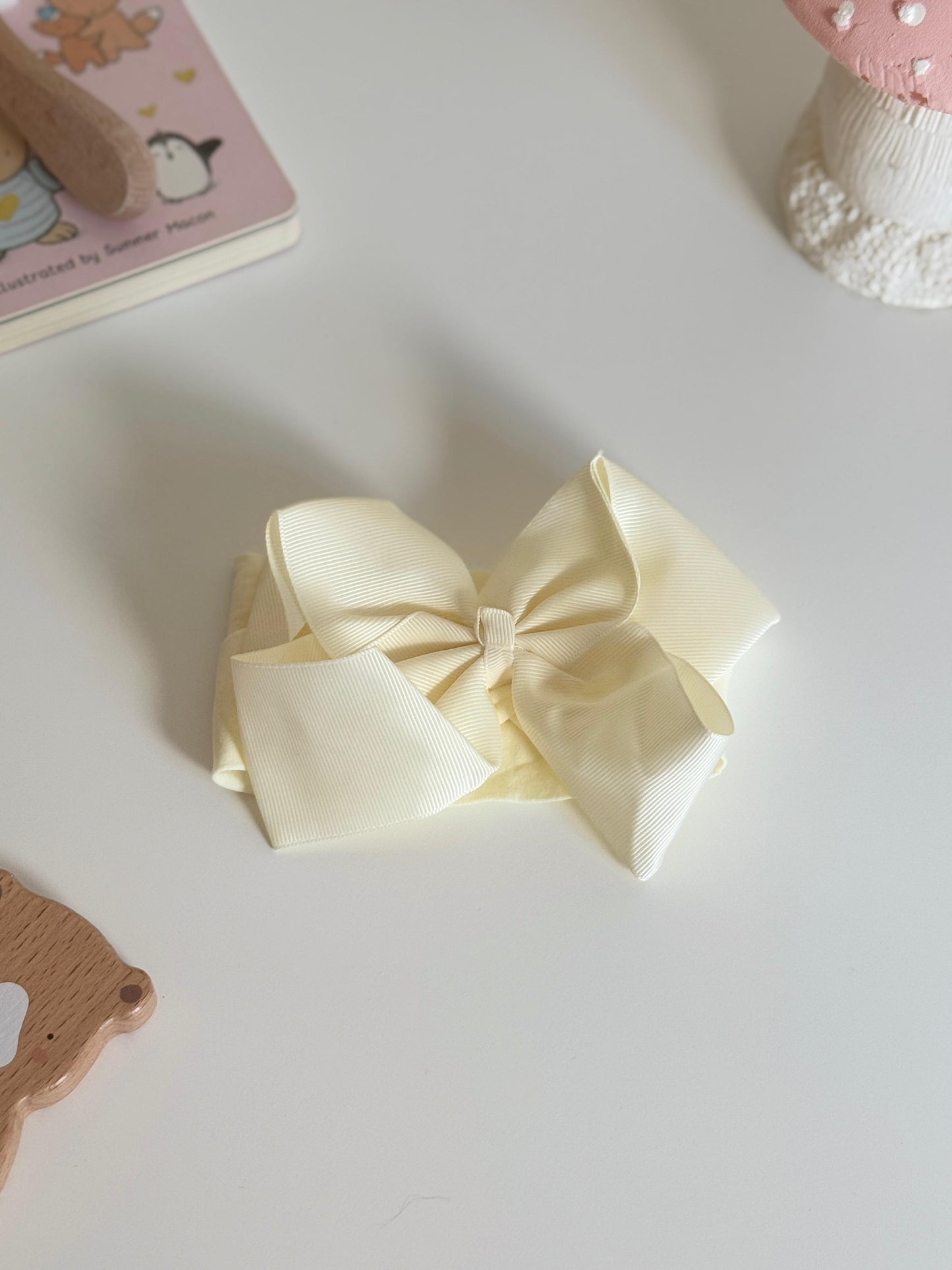 Ivory - Bow