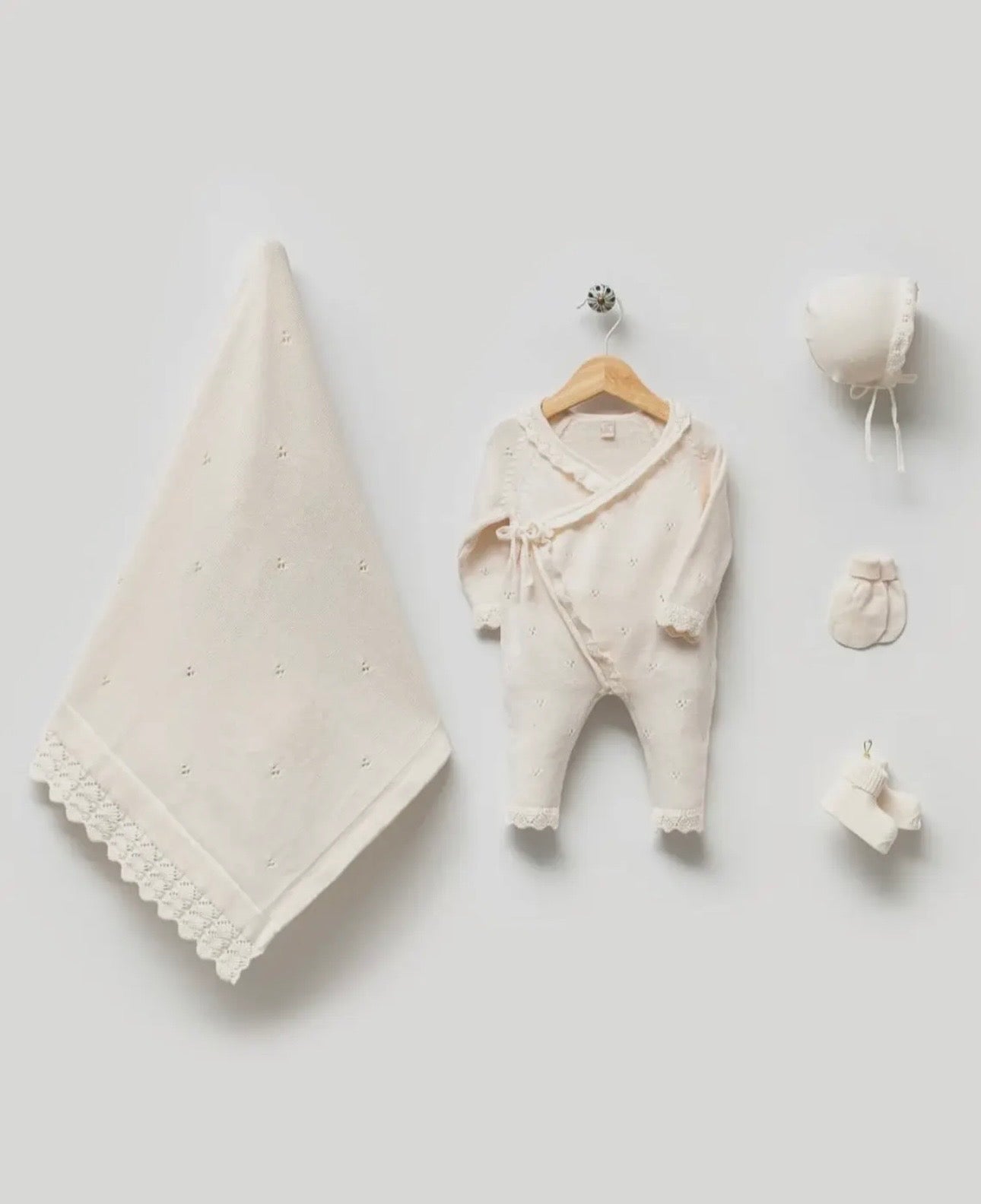 Adeline 5 Pieces Coming Home Set - Cream