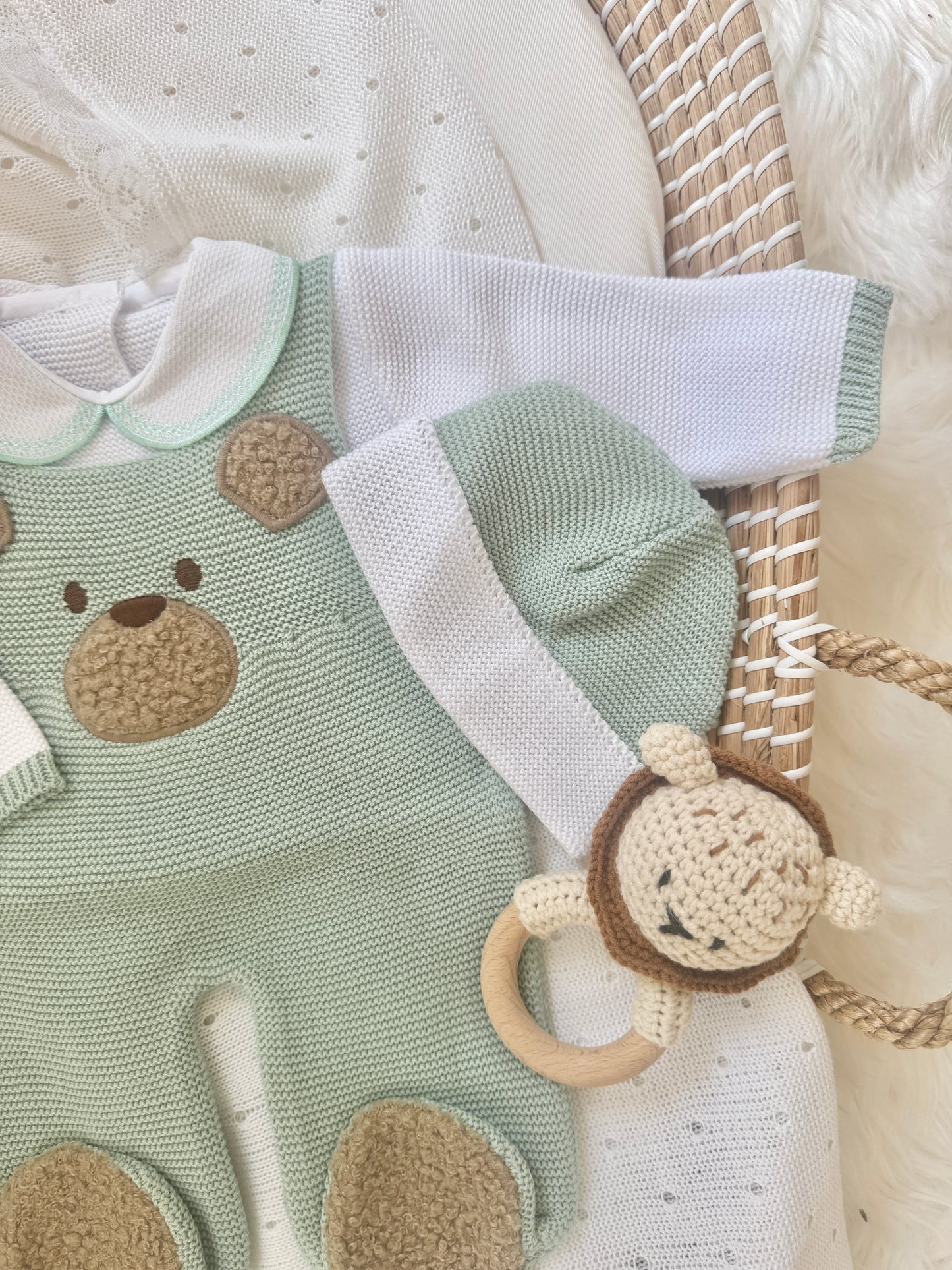 Noah Overall - Sage Green