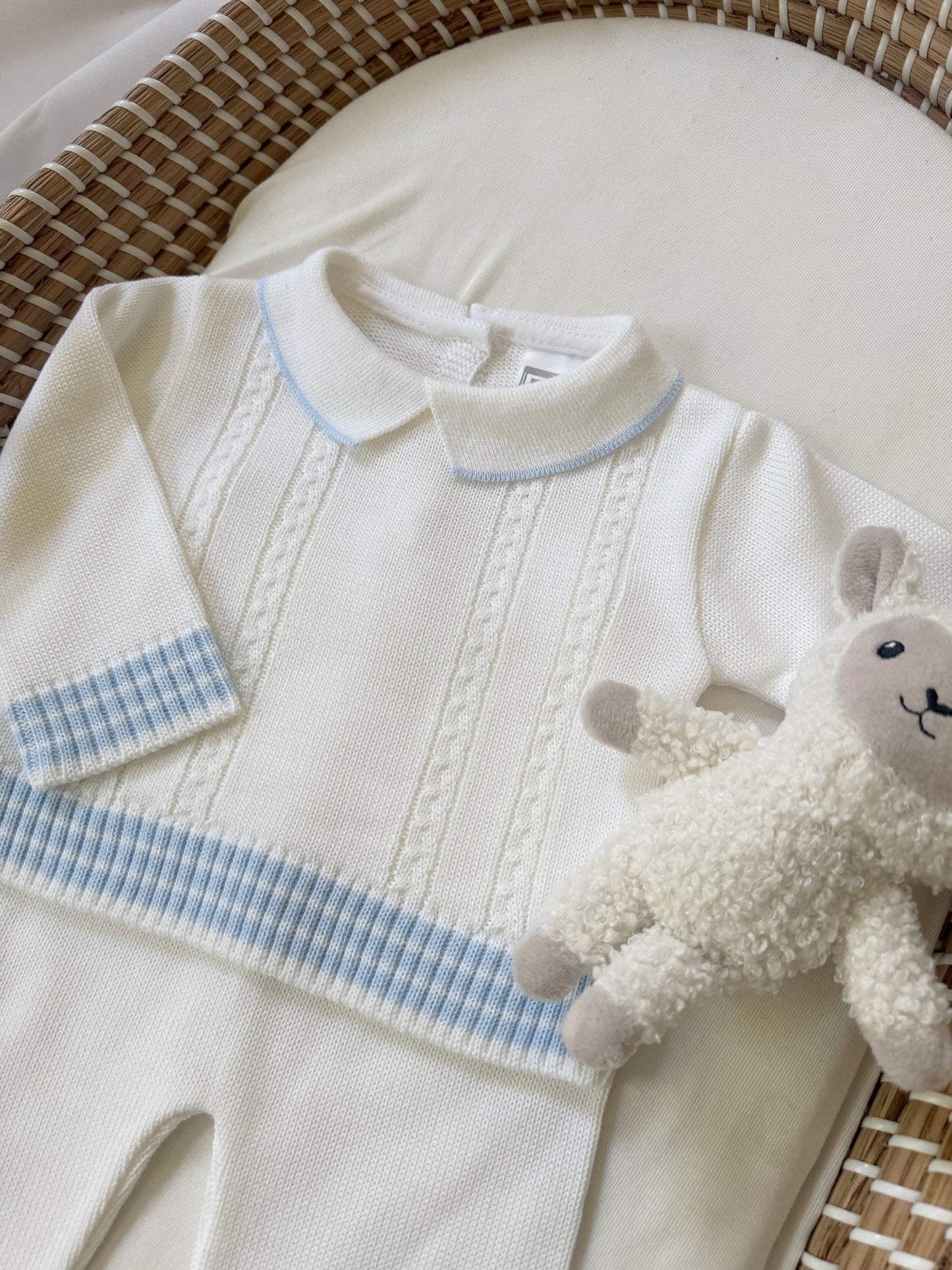 Mario Knitted Set - White/ Blue