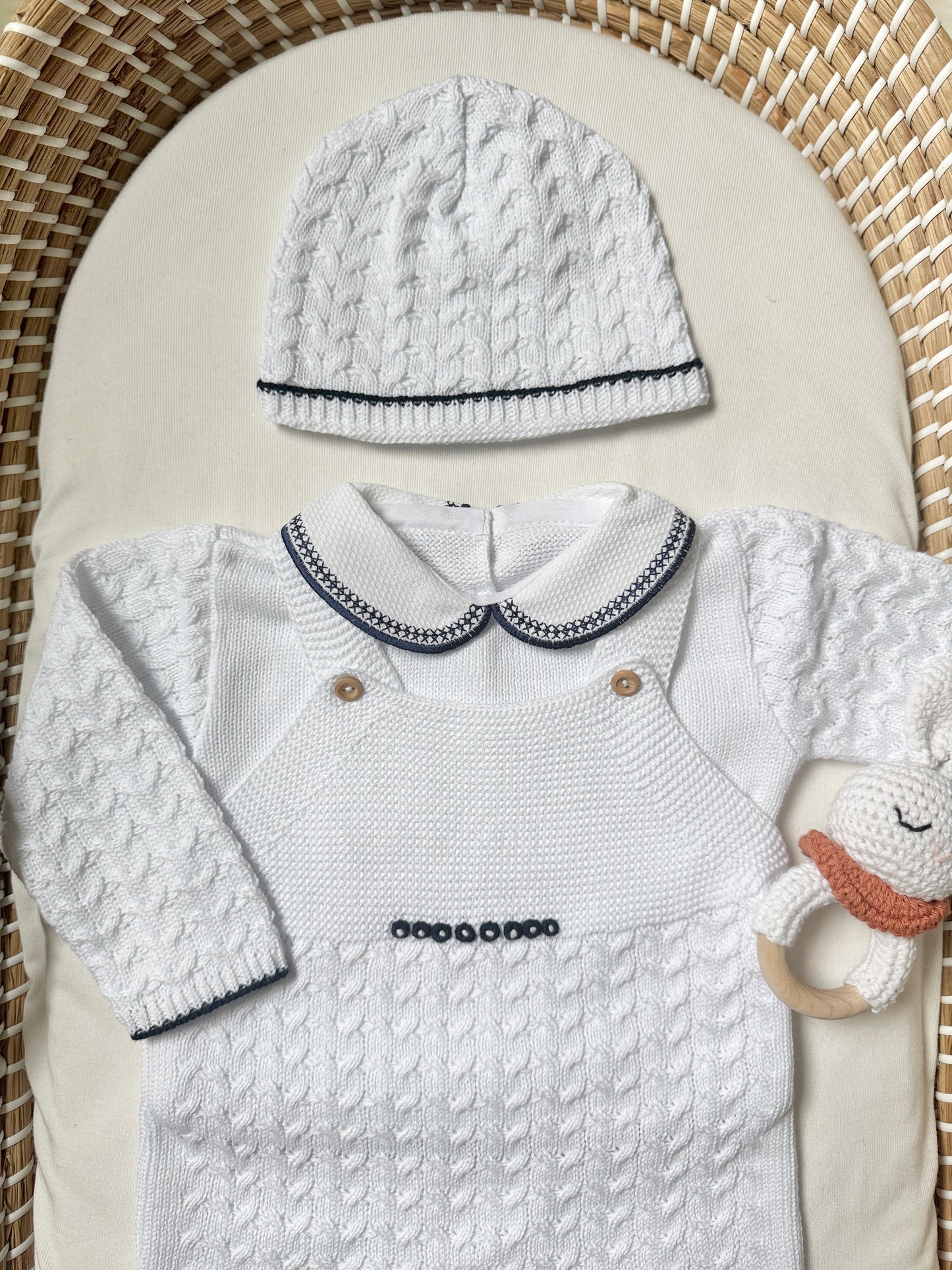 Jude Overall - White/Navy Blue
