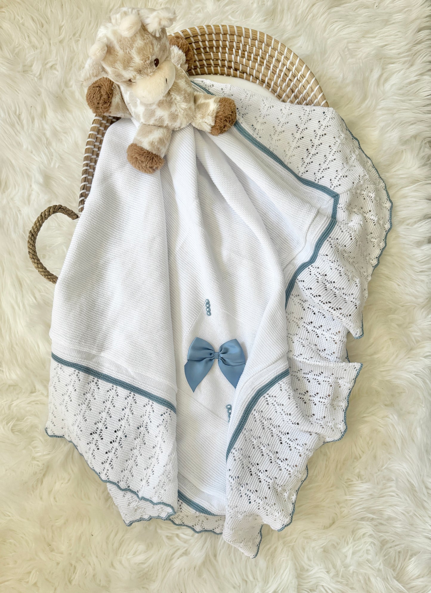 Marina Blanket - White/ Dark Blue