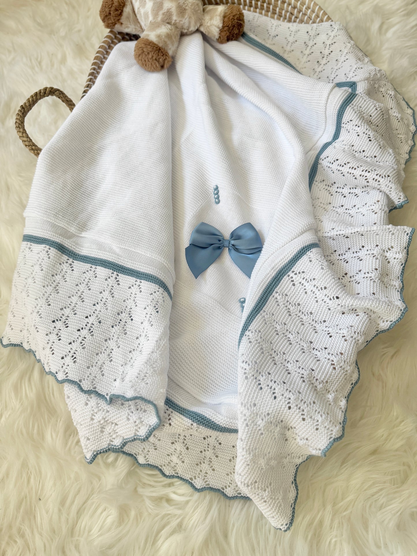 Marina Blanket - White/ Dark Blue
